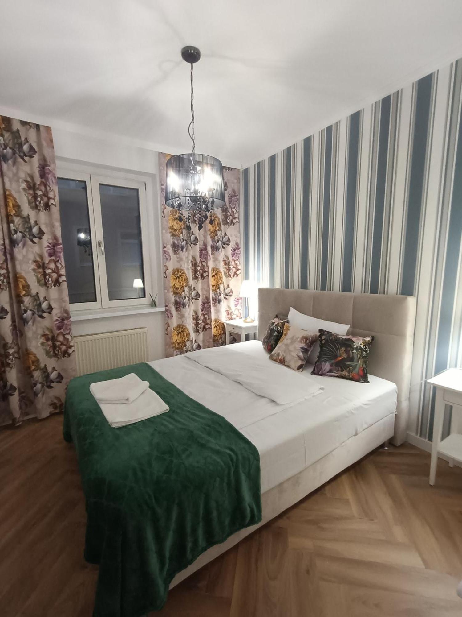 Tabago Studio 18 Opole Esterno foto